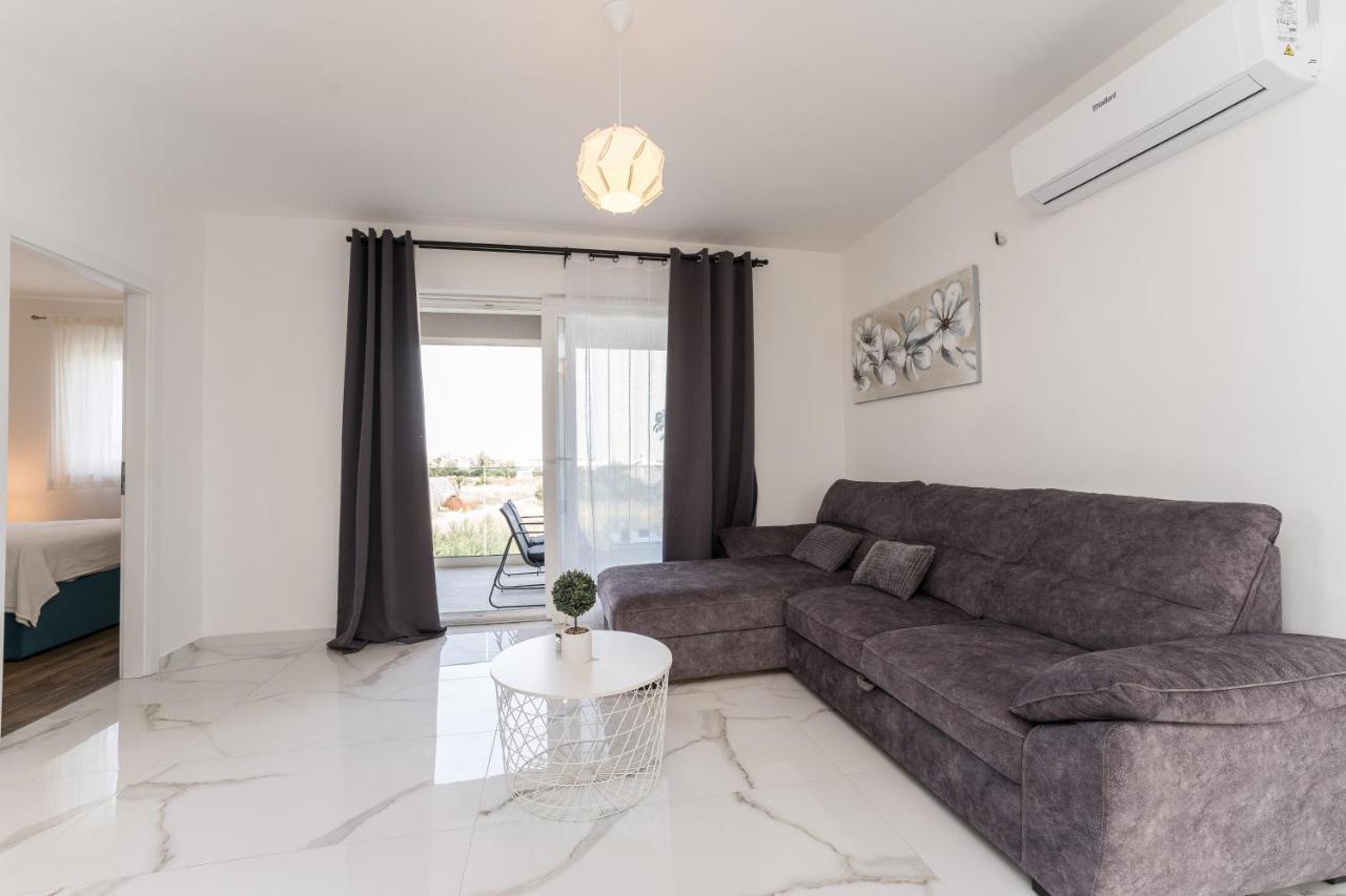 Luxury D Apartments บาร์บินเย ภายนอก รูปภาพ